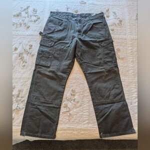 listing-status-banner